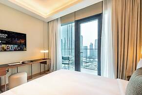 Sky Symphony 3BR Address Opera by Meerak