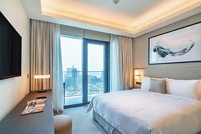 Sky Symphony 3BR Address Opera by Meerak