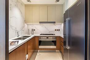 Sky Symphony 3BR Address Opera by Meerak