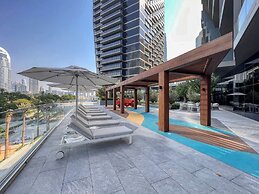 Sky Symphony 3BR Address Opera by Meerak