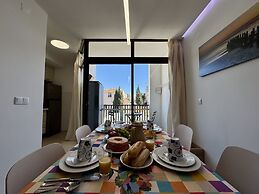 Vilamoura Marina View 2 by Homing