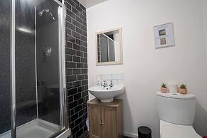 2 Bed-town Centre-free Parking