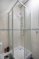 4bedrooms-3bath-9beds-wallsend
