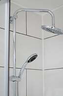 2bed-2bath Flat City Centre