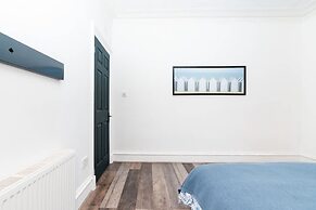 1 Bedroom Apartment-free Parking