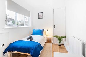 2 Bed-ground Floor-free Parking