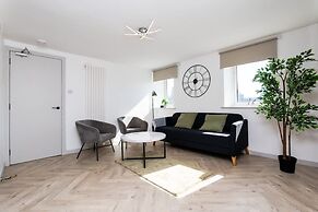 5 Bedroom Apartment - Galashiels