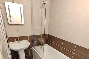 1 Bed-sleeps 4-pet Friendly-central Location