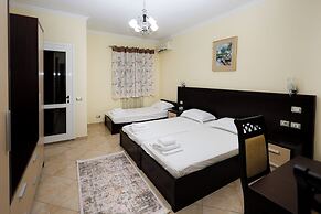 Opus Hotel