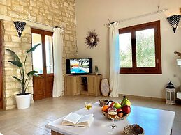 Eros Villa