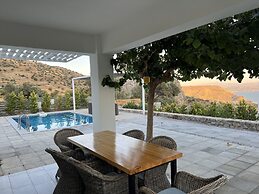 Evgoro Villas
