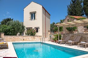 Helianthos Villas
