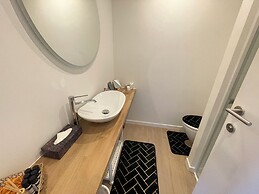 One Lux Stay near Antwerp Central