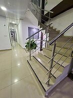Hotel Blue