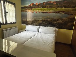 THE WAY HOTEL & SUITES