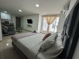 Nirvana ApartaHotel