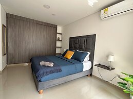 Nirvana ApartaHotel