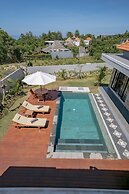 The Lotus Villa Uluwatu