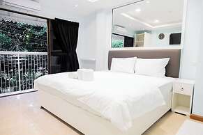 COZY STAY INN