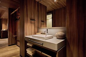 The Royal Park Hotel Iconic Naha