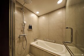 The Royal Park Hotel Iconic Naha