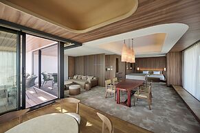 The Royal Park Hotel Iconic Naha