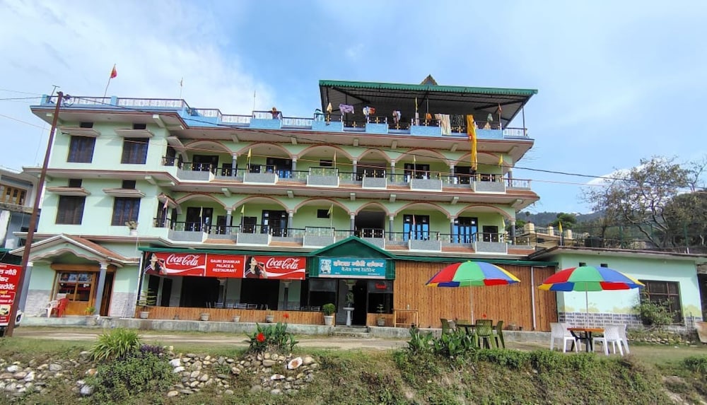 Hotel Gauri Shankar & Restaurant