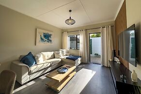 Stunning Modern Beach House in Velddrif
