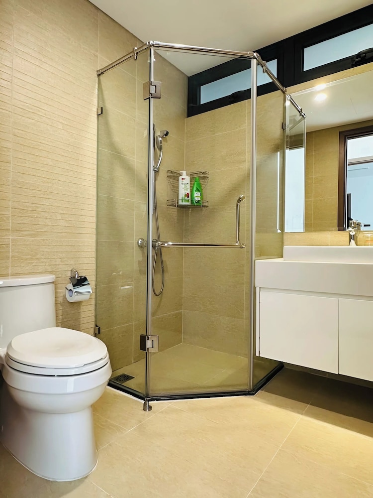 Vinhome Sky Lake-Sunhometel