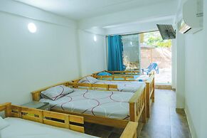 Perla Negra House Hostel