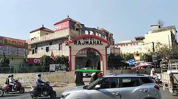 HOTEL O RAJMAHAL