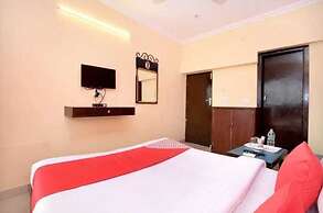 HOTEL O RAJMAHAL