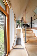 POROTO HOUSE