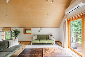 POROTO HOUSE