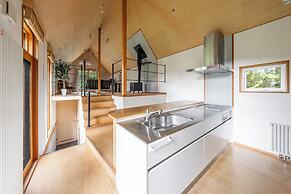 POROTO HOUSE