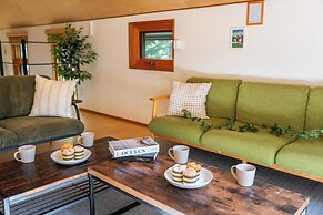 POROTO HOUSE