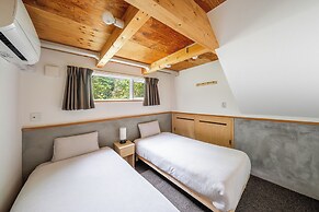 POROTO HOUSE