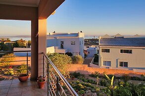Sa-Ais, Langebaan 6-sleeper