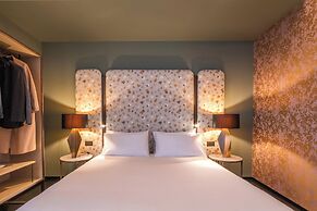 Palazzo Rota Luxury Apartments