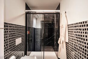 Palazzo Rota Luxury Apartments
