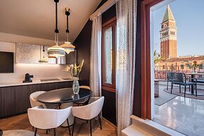 Palazzo Rota Luxury Apartments