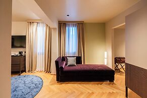 Palazzo Rota Luxury Apartments