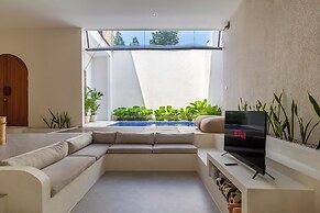 Arjuna Villa by Betterplace