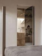 Nomos Hotel