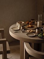 Nomos Hotel