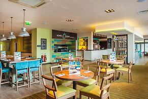 Premier Inn Luton Town Centre