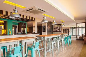 Premier Inn Luton Town Centre