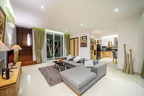 Villa Nora by Five Elements