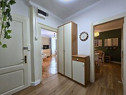 Two-Bedroom Apartment SEVEN