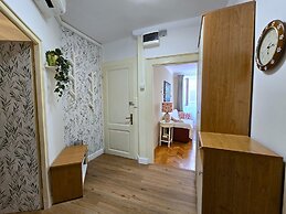 Two-Bedroom Apartment SEVEN